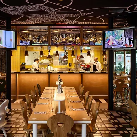 Отель Mama Shelter Цюрих