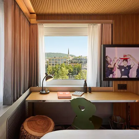 Mama Shelter Hotel 4*