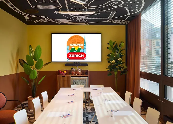 Hotel Mama Shelter 4*