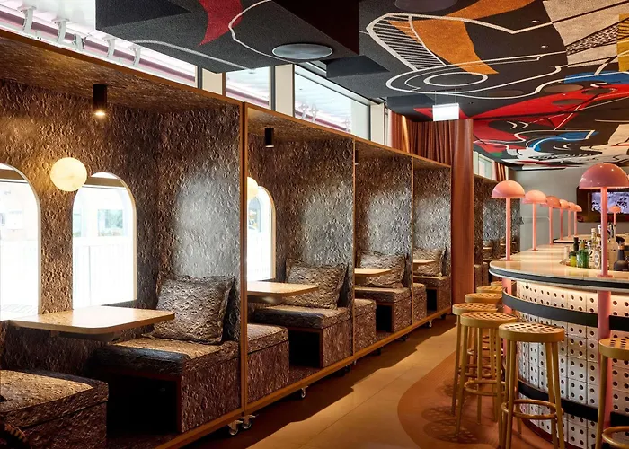 Mama Shelter Hotel 4*