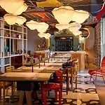 Mama Shelter Hotel