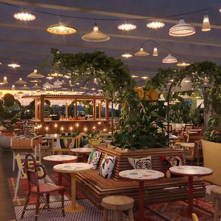 Mama Shelter Hotel